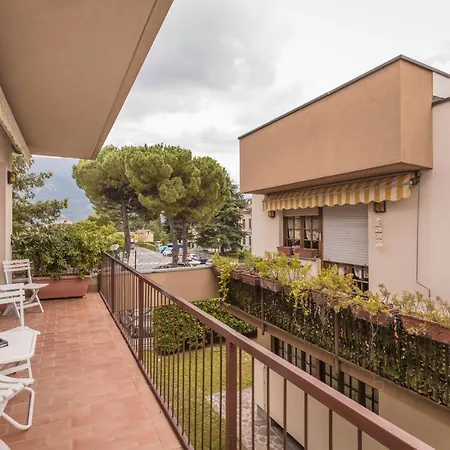 アパート Casa Saronni By Wonderful Italy